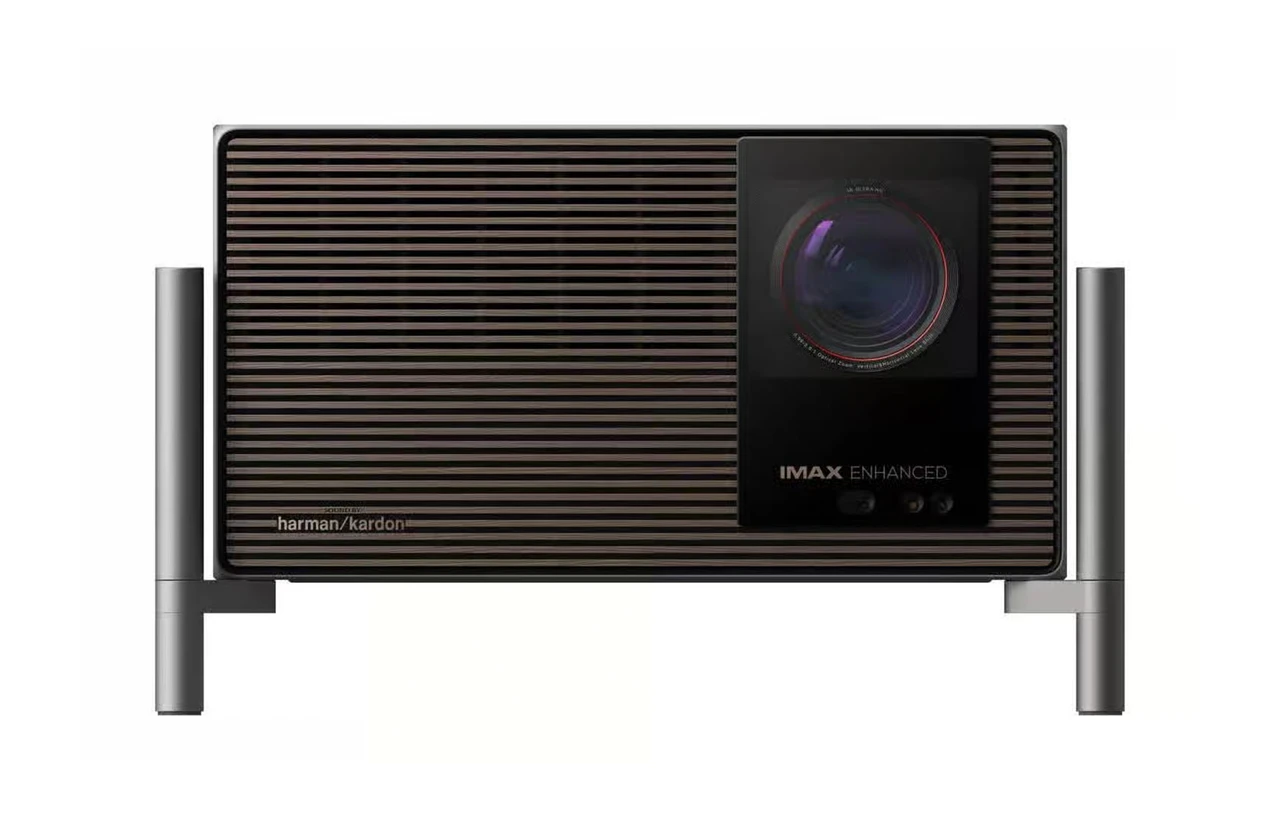 XGIMI. Titan Noir Ultra Max Video Projector
